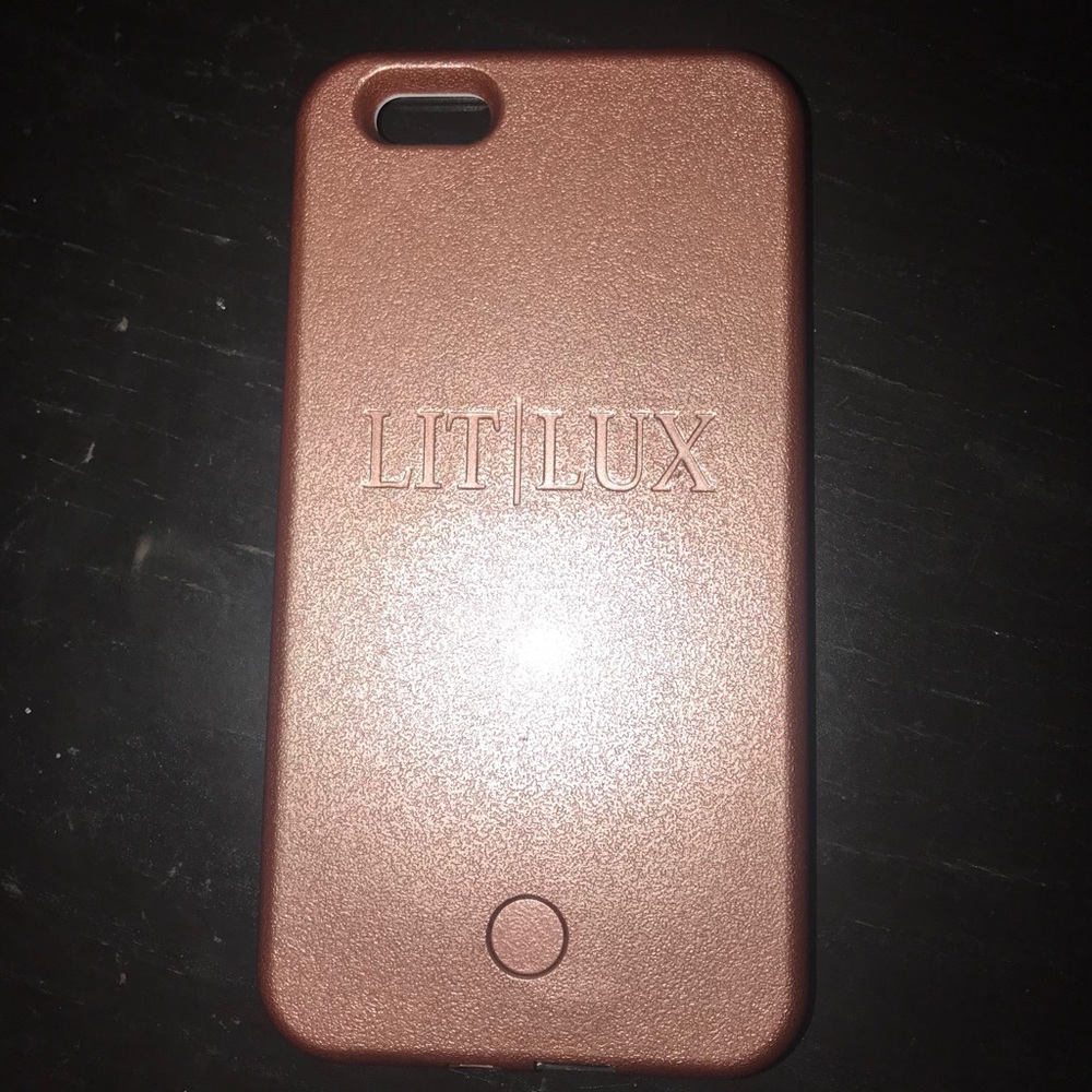 IPhone 6s Plus Light Up Case !